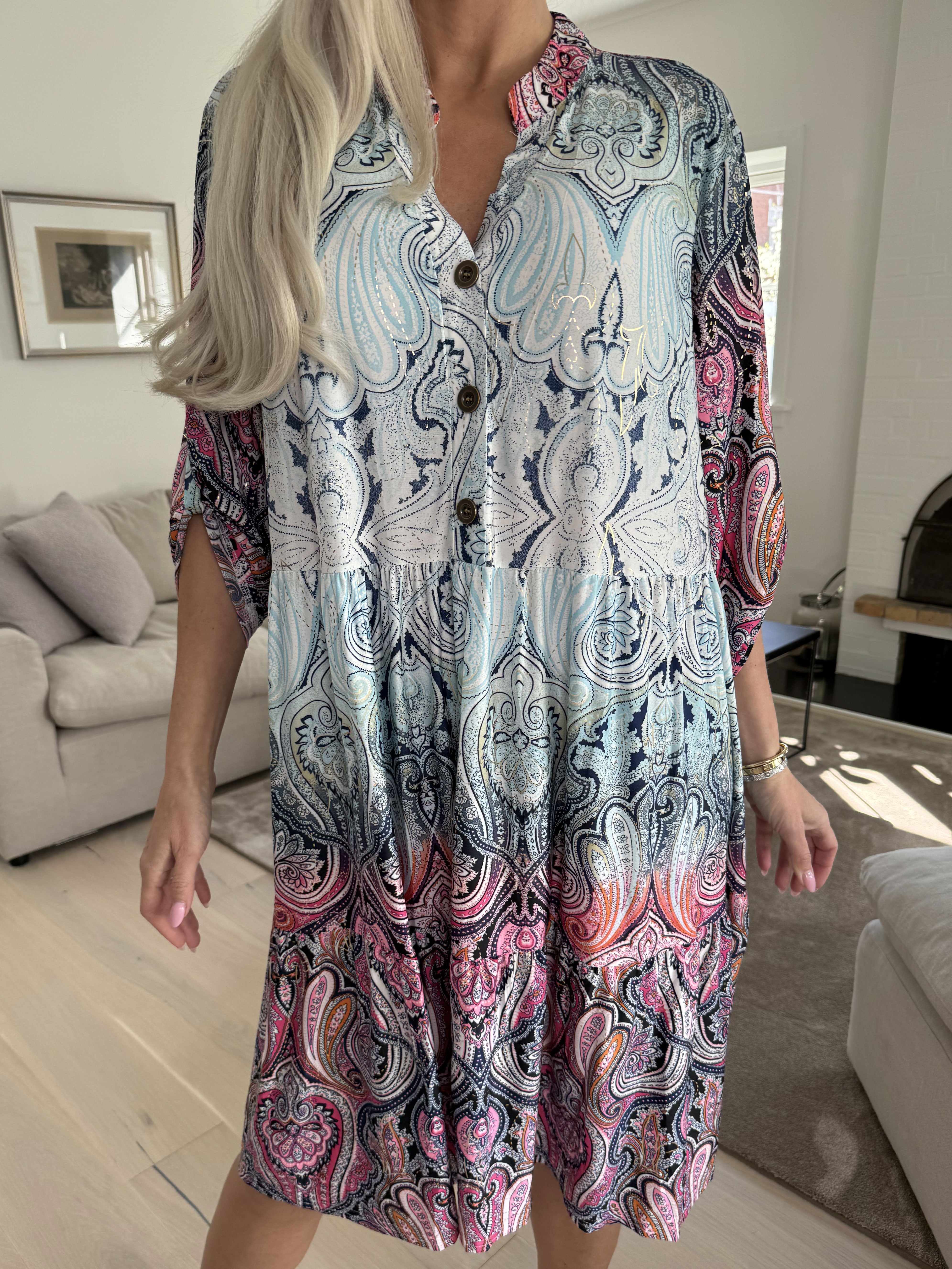 Milano Tamaria Midi - Klä dig i fint tryck i en lager-på-lager-look